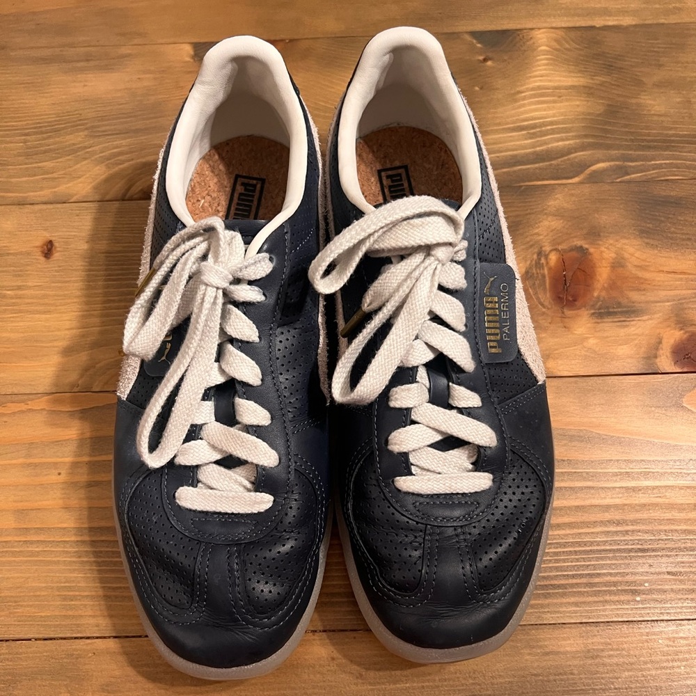 Puma Palermo Classic Club Men's Blue/white/cream Sneakers. Size 10. Used.